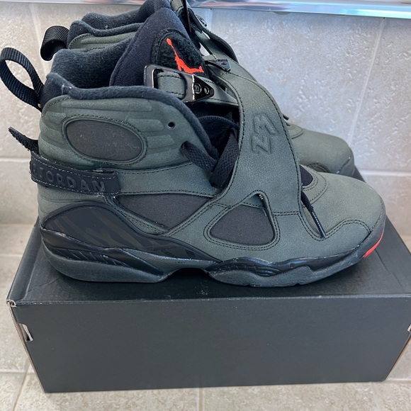 シューズ(女性用) AIR JORDAN 8 Retro BG シューズ(女性用) AIR JORDAN 8 Retro BG Nike Women's Air Jordan 8